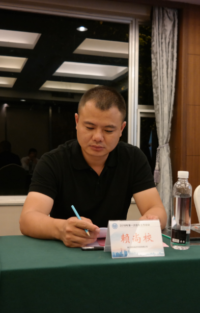 賴上校.png 賴上校.png