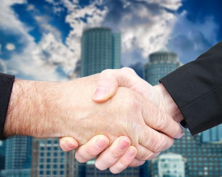 Bracco Imaging ��Ups�� its Precision Medicine Game with Blue Earth Diagnostics