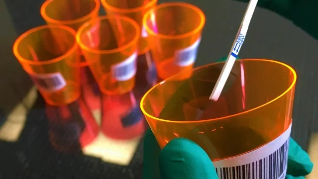 Detecting Small Amounts of Virus in Early Infections